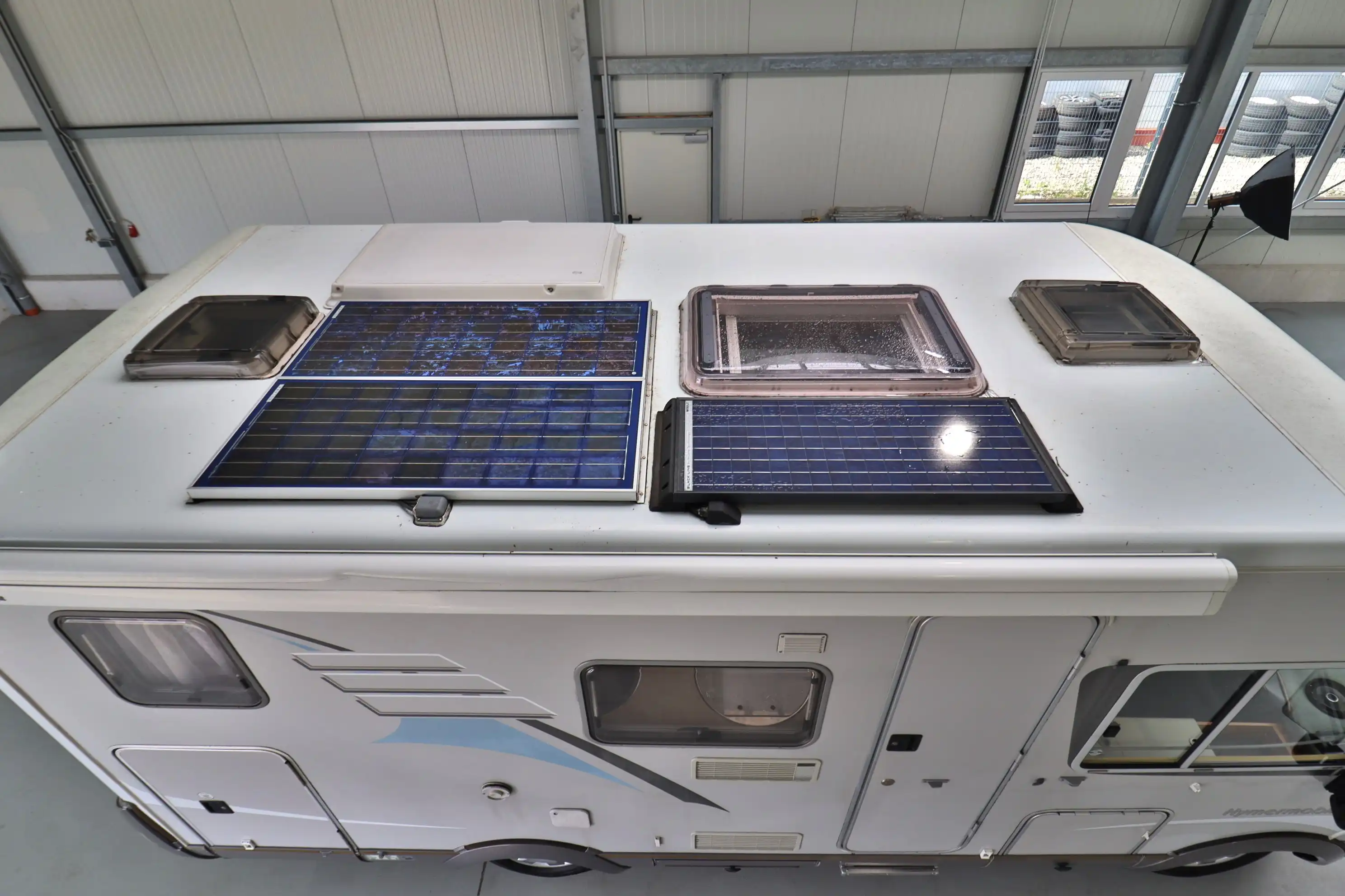 HYMER-ERIBA B 504